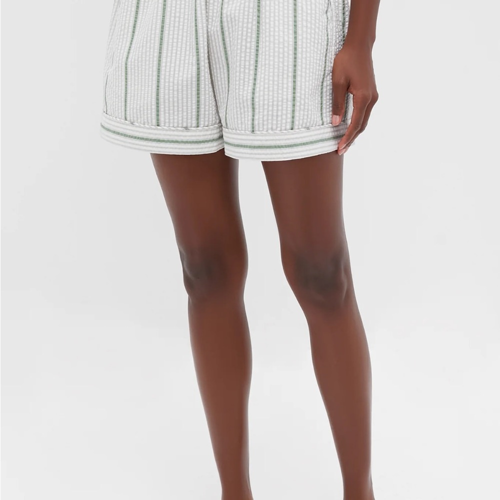 NWT Tuckernuck Mondego Striped Seersucker Women’s Shorts - Green/White